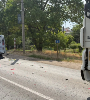 На Одещині водій вантажівки спровокував ДТП із постраждалими 