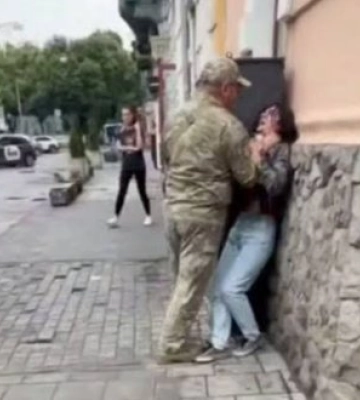 У Львівському ТЦК розпочали перевірку через можливе застосування сили до жінки