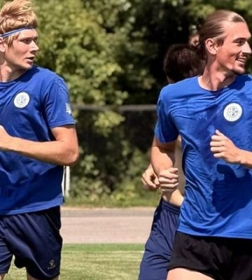 Кудровка в товарищеском матче играет в Обухове с Колосом-2