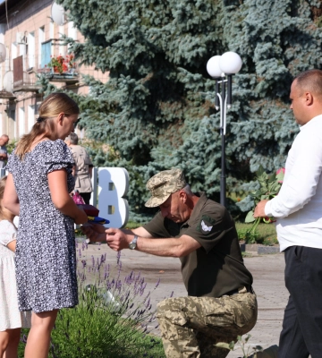 Родині полеглого захисника з Волині Сергія Ковальчука вручили орден «Хрест Героя»