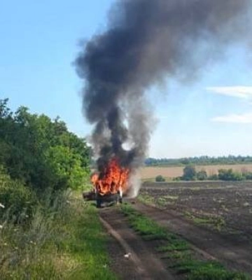 Машина згоріла: стали відомі подробиці атаки на енергетиків на Харківщині