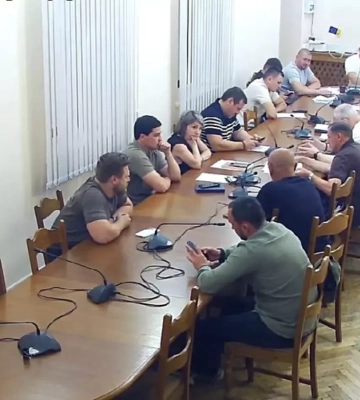 Шезлонги є, дозволів немає: депутати перевірять 10 пляжів Одеси