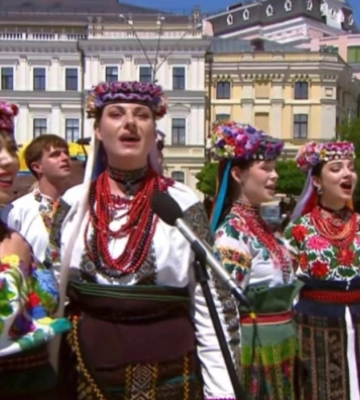 Gerdan Theatre з Чернівців виступив на урочистостях до Дня Української Державності та Дня Хрещення Русі-України