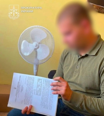 У Києві молодик звабив підлітка та долучив його до заняття проституцією