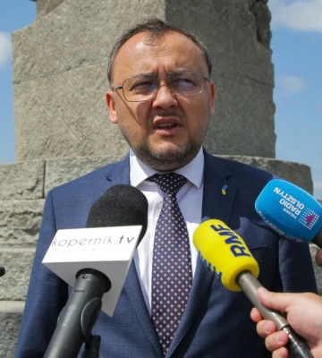 Україна сподівається почати пошуки останків у польському Ласкуві вже в серпні