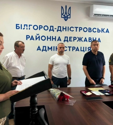 У Білгороді-Дністровському рідним полеглих Героїв вручили їхні посмертні державні нагороди
