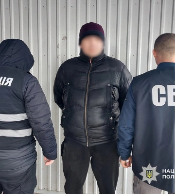 На Чернігівщині двоє чоловіків вислухали вирок суду за обвинуваченням у збуті боєприпасів. ФОТО