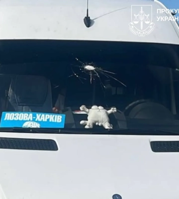 РФ вдарила по Високому: постраждали пасажири мікроавтобуса "Харків — Лозова"