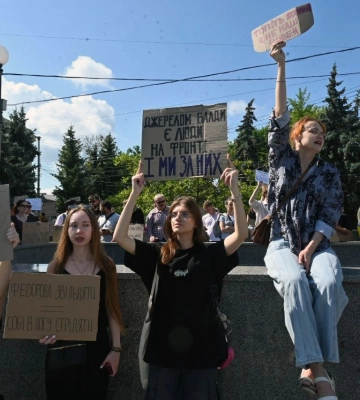 Акція протесту проти відставки Федорова у Львові: "На Банковій справді хочуть перемоги?". ВІДЕО+ФОТОрепортаж