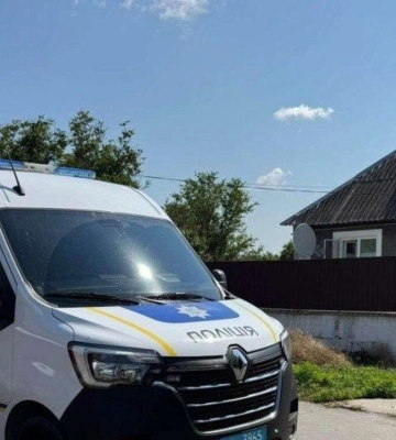 На Дніпропетровщині чоловік, який перебував у СЗЧ, відкрив вогонь по поліцейських: поранено двох бійців КОРД