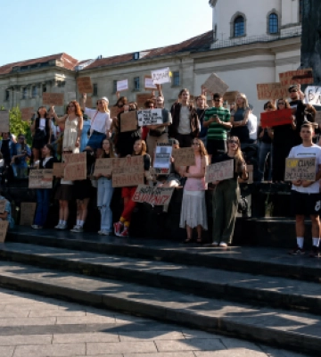 "Верните Федорова": в центре Львова митингуют военные и волонтеры