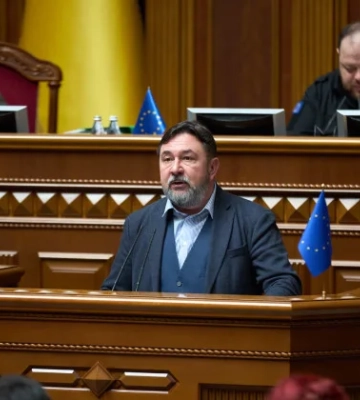 Нардеп Микита Потураєв заявив про дострокове складання депутатського мандата