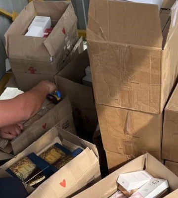 На Закарпатті викрили спробу контрабанди брендових парфумів на понад 500 000 гривень