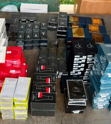 На Закарпатті викрили спробу контрабанди брендових парфумів на понад 500 000 гривень
