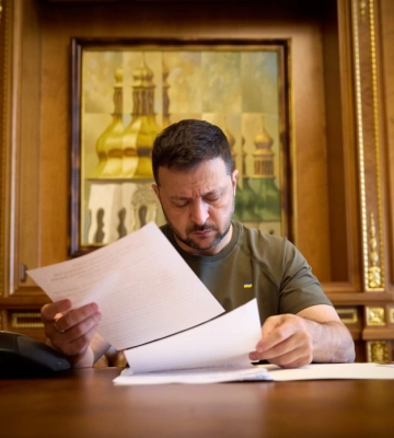 Ткаченко, Калашник и Ким уволены: кого Зеленский назначил вместо них — указы