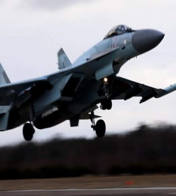 Бойові водолази знищили російський Су-24 в Криму просто перед його вильотом (ВІДЕО)