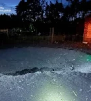 Росіяни вдарили авіабомбами по Сумах: пошкоджені житлові будинки