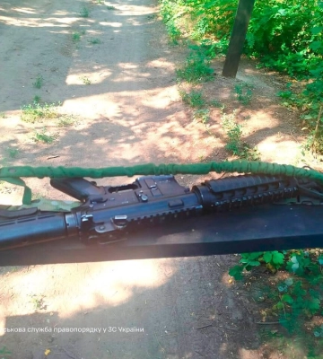 На Дніпропетровщині виявили зброю, яка могла використовуватися під час злочинів на Київщині