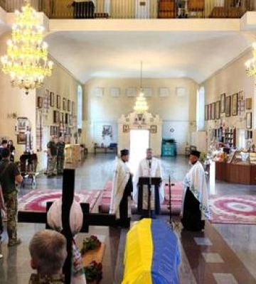 Полтавська громада попрощалась із загиблими захисниками України