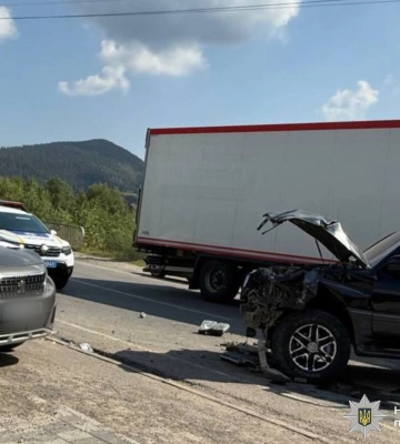 У ДТП в Микуличині постраждали двоє жителів Волині
