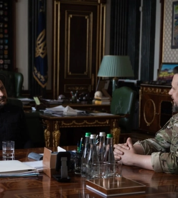 Зеленський обговорив із Білецьким ситуацію на Харківщині та Донеччини
