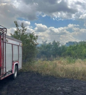 На Запоріжжі дрон атакував рятувальників під час ліквідації пожежі
