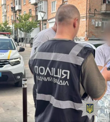 Устроил стрельбу под Киевом: правоохранители задержали 43-летнего мужчину