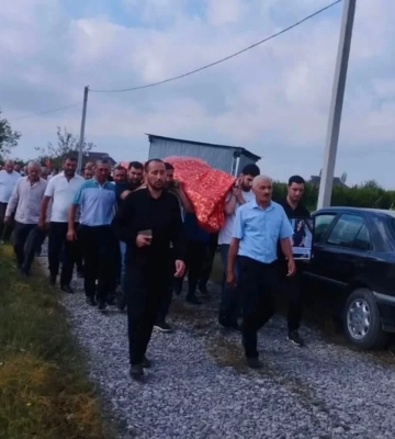 Погибшую от авиаудара в Харькове студентку ХНМУ похоронили в Азербайджане