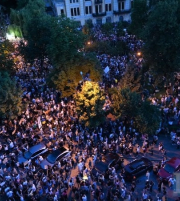 В Києві другий день поспіль мітингують проти відставки Михайла Федорова