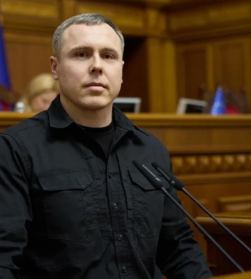 «Я против того, чтобы систему снова ломали». Разговор с Костенко — о назначении Хмары и конфликте между Минобороны и Генштабом