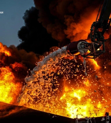 На Полтавщині рятувальники загасили пожежу після російської атаки