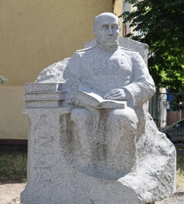 У Миколаєві встановлюють пам’ятник Миколі Аркасу