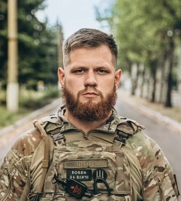 Генштаб пояснив, за що отримав догану командир «Вовків Да Вінчі»