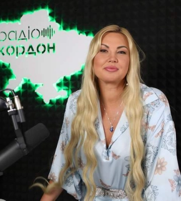 После лечения рака и развода: как сейчас живет певица Камалия