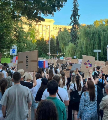 У Києві та інших містах третій день поспіль тривають протести проти відставки Федорова