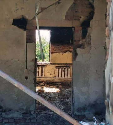 Вісім ударів російських БпЛА по селу на Харківщині 