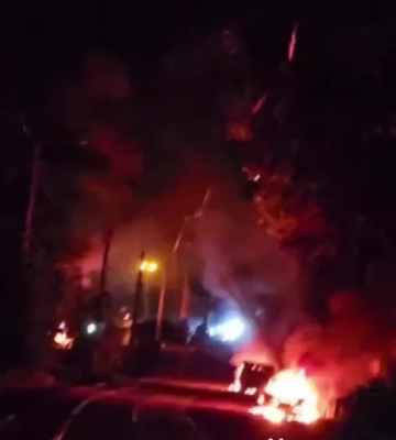 Киев приходит в себя после баллистической атаки, в пяти районах пожары и разрушения, есть пострадавшие