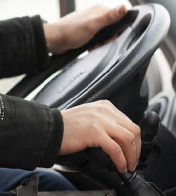 Підозра в п'яній їзді коштувала лікарю з Волині 17 тисяч гривень і водійських прав