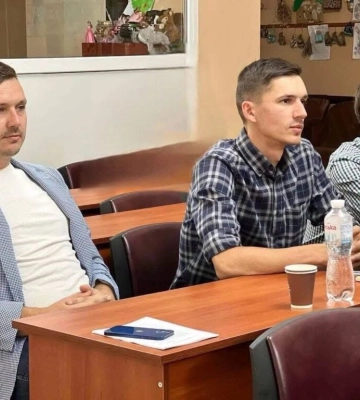 У громаді Білгород-Дністровського району староста та депутат вирішили вступити до лав ЗСУ, у сільраді їм шукають заміну