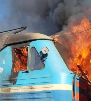 Російський дрон знову пошкодив пасажирський поїзд на Запоріжжі: деталі