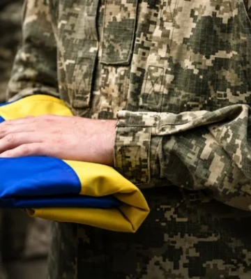 Чи потрібно декларувати 15 млн грн одноразової допомоги сім'ям загиблих військових — роз’яснення