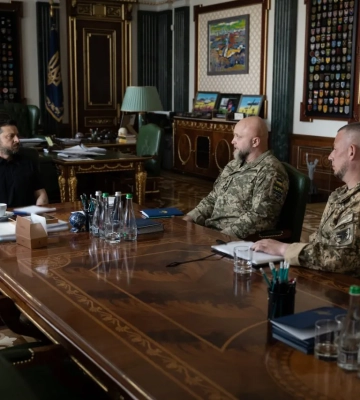 Драпатий, Горбатюк, Апостол: президент зібрав командувачів ЗСУ