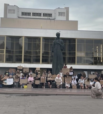 «Повернути Федорова і звільнити Сирського»: у Луцьку понад 300 людей вийшли на акцію
