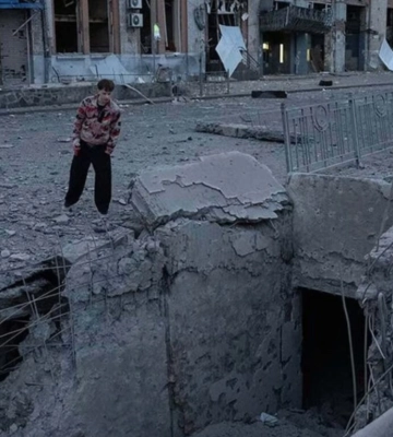 У Києві біля метро «Лук'янівська» облаштують тимчасовий наземний перехід після удару рф