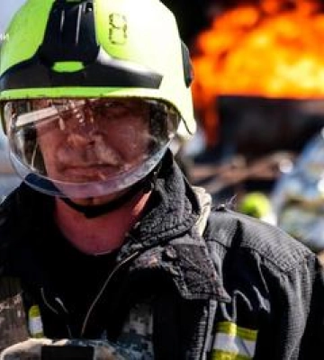 На Полтавщині ворожий дрон впав на територію промислового підприємства