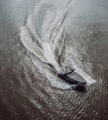 Дрони Barracuda вперше застосували FPV для атаки по позиціях росіян біля Залізного Порту