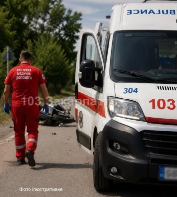 Серйозна ДТП на Ужгородщині: 14-річний підліток розбився на мотоциклі