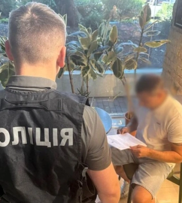 «Полювання» на квартири померлих і біженців. У двох містах викрито схему на 2,6 млн грн