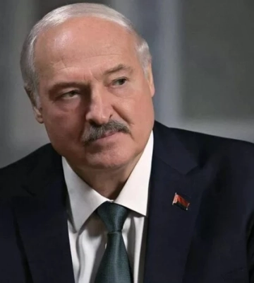 Лукашенко пригрозил отправить чиновников и лентяев на границу с Украиной