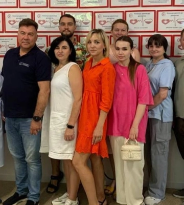 Медики Рівненської обласної лікарні вже ввосьме долучилися до колективної донації крові